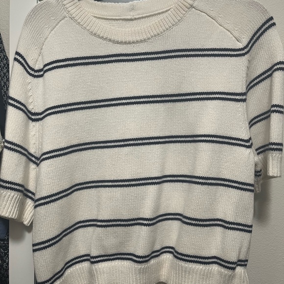 Abercrombie & Fitch striped sweater elbow pull-over small white blue - Picture 3 of 4